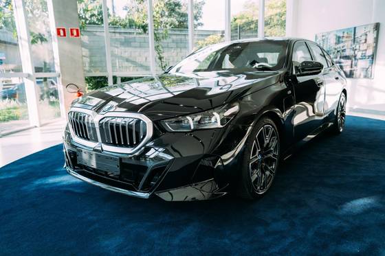 BMW 530e 2.0 TWINPOWER PHEV M SPORT AUTOMÁTICO